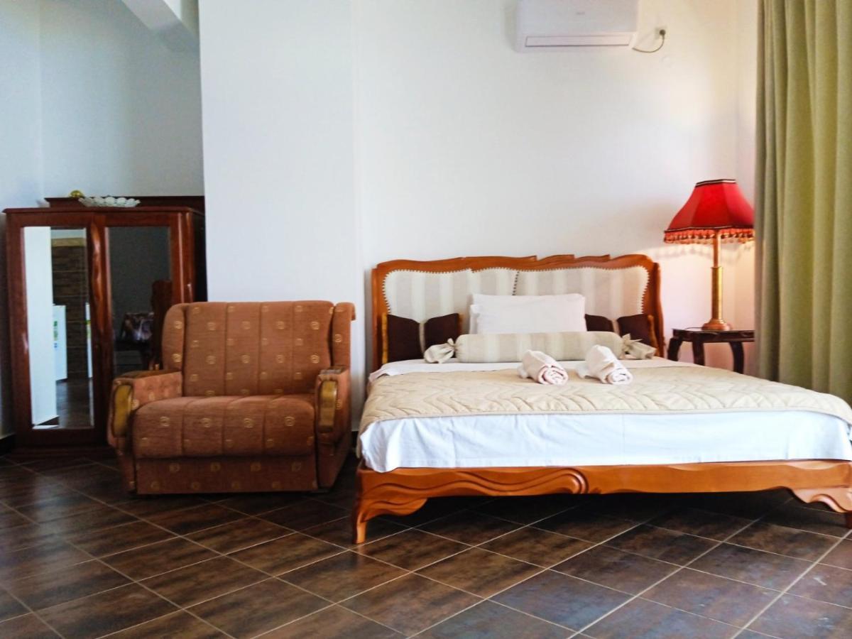 Sunset View Apartments 바르 객실 사진