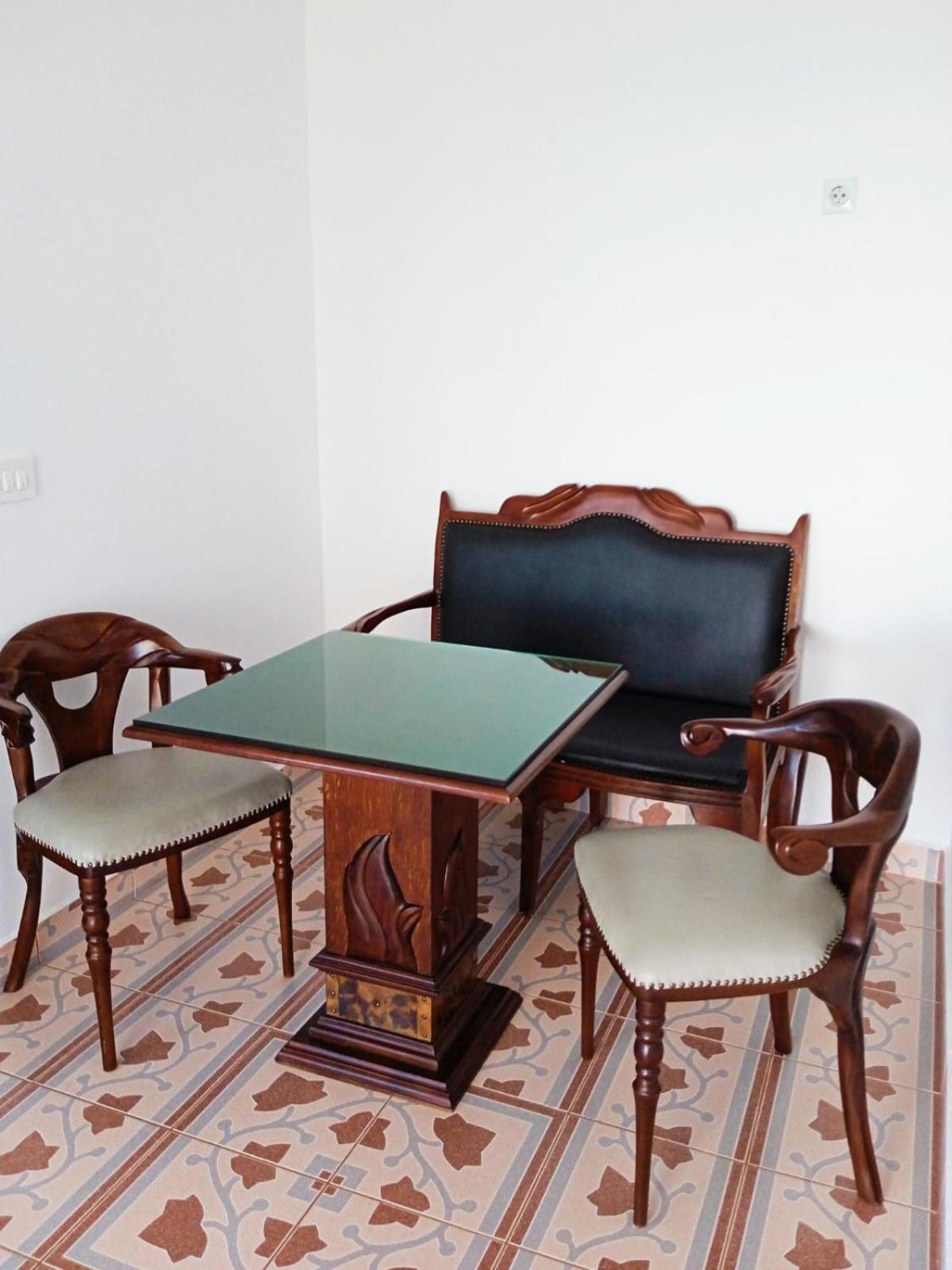 Sunset View Apartments 바르 객실 사진
